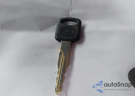 2011 Ford E-250 Commercial from USA, damaged, VIN 1FTNE2EWXBDA26357